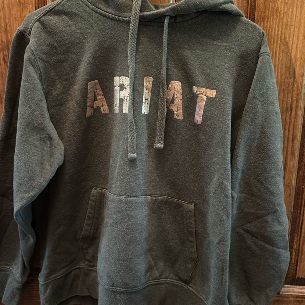 Women’s Green Ariat Hoodie Size M